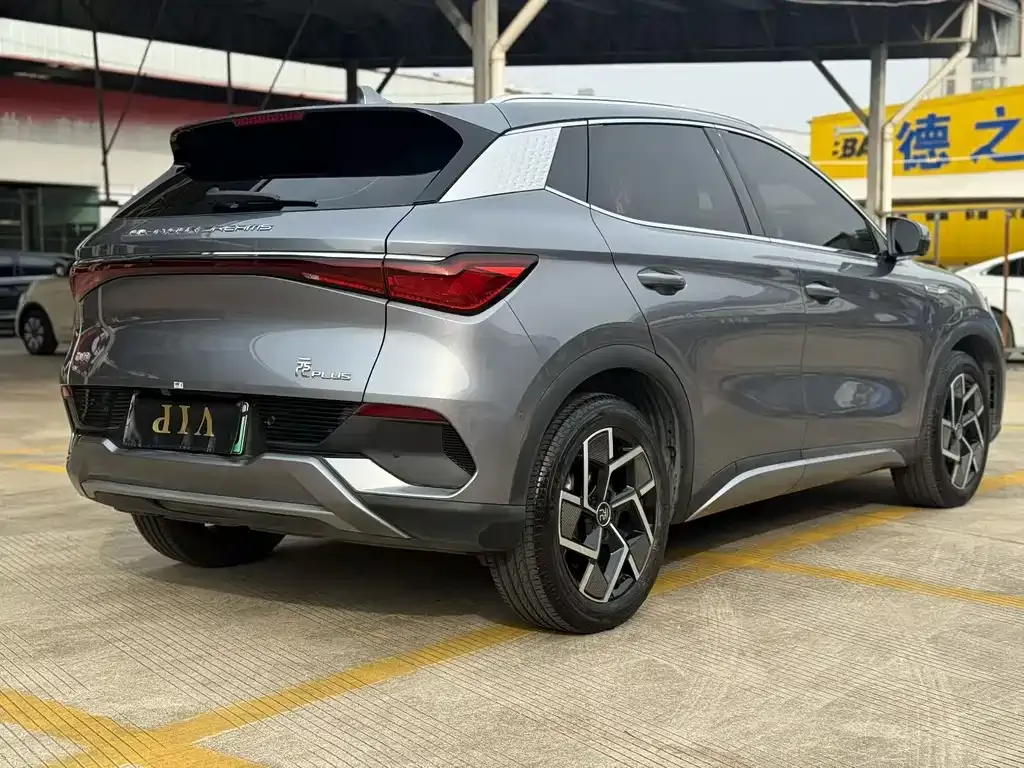 BYD Yuan Plus — фото 8