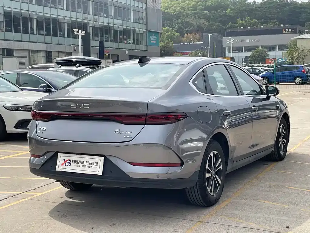 BYD Qin PLUS — фото 10
