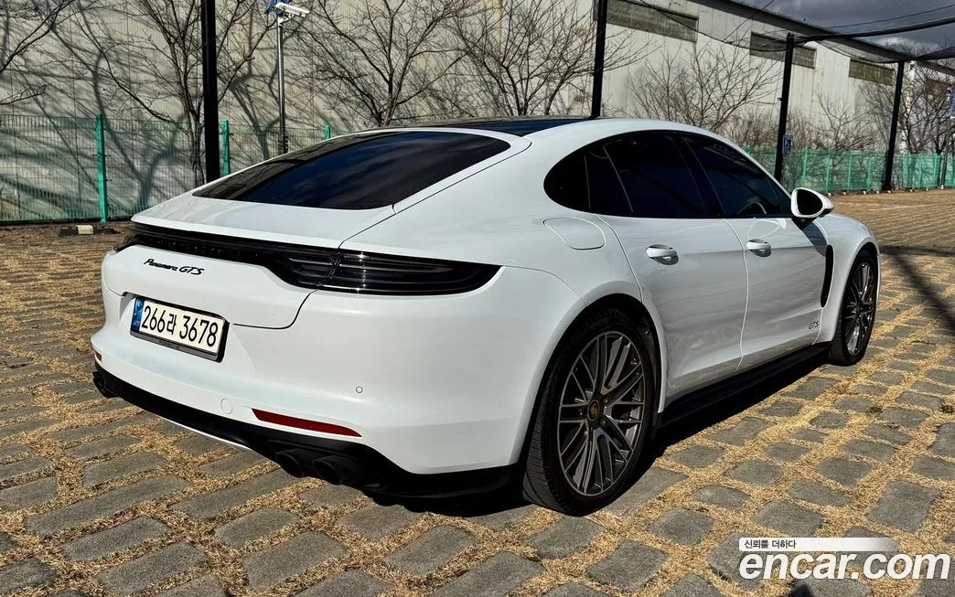 Porsche Panamera 2022 из KR, фото 10