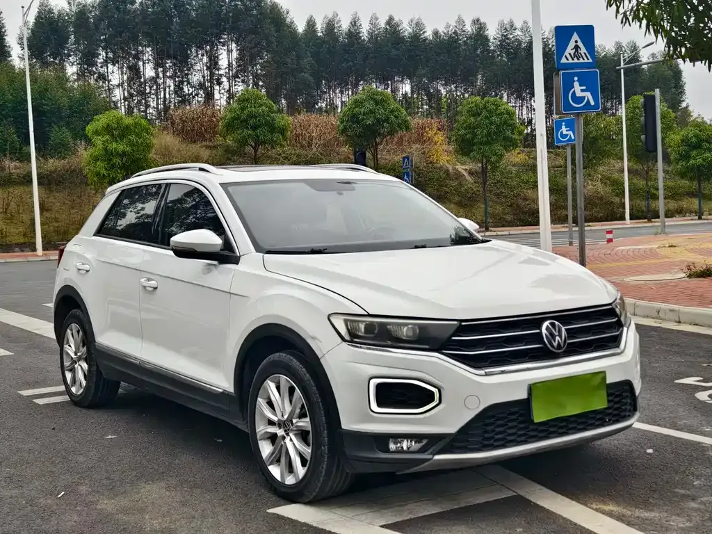 Volkswagen T-Roc 2021 из CN, фото 2