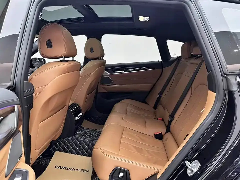 BMW 6 Series GT 2022 из CN, фото 7