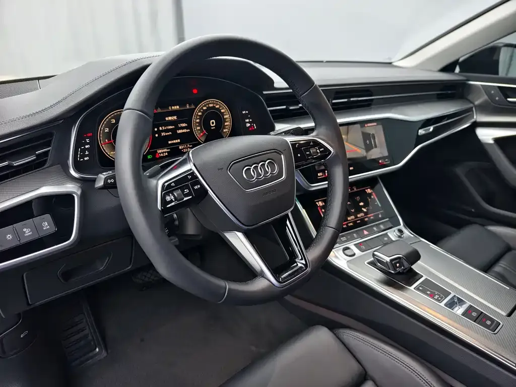 Audi A7 2022 из CN, фото 10