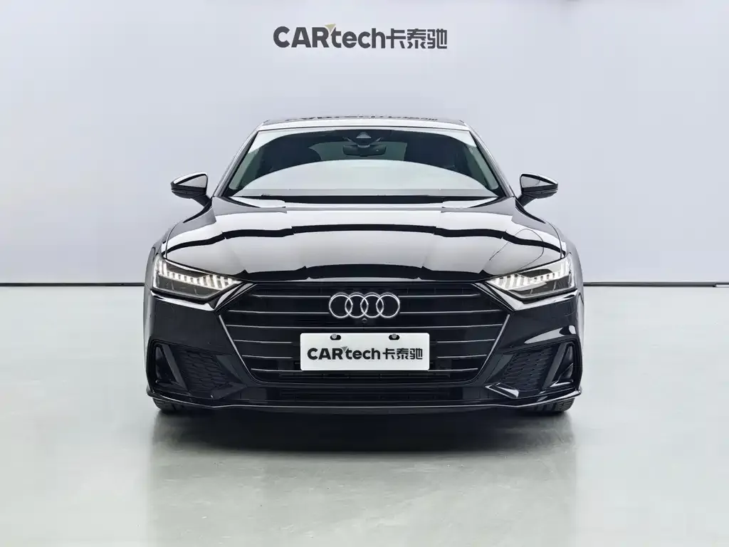 Audi A7 2022 из CN, фото 4