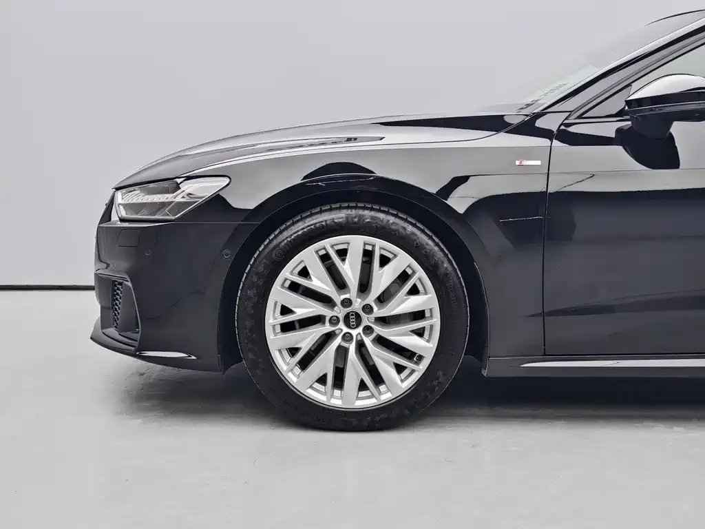 Audi A7 2022 из CN, фото 2
