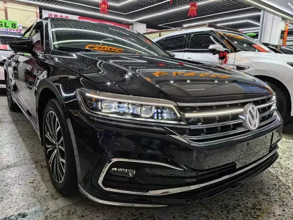 Volkswagen Phideon 2021 из CN, фото 9