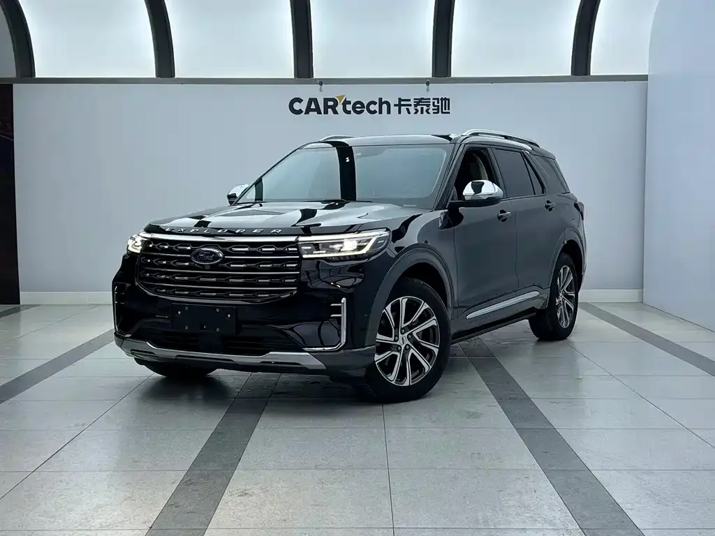 Ford Explorer 2024 из CN, фото 1