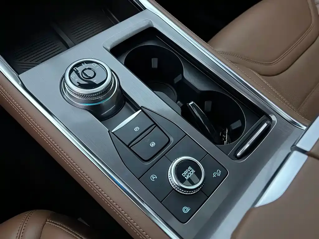 Ford Explorer 2024 из CN, фото 3