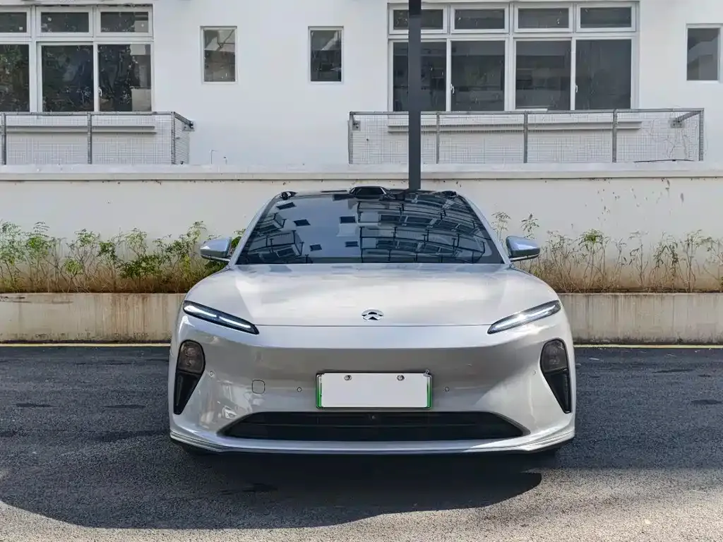 NIO ET5T 2023 из CN, фото 10