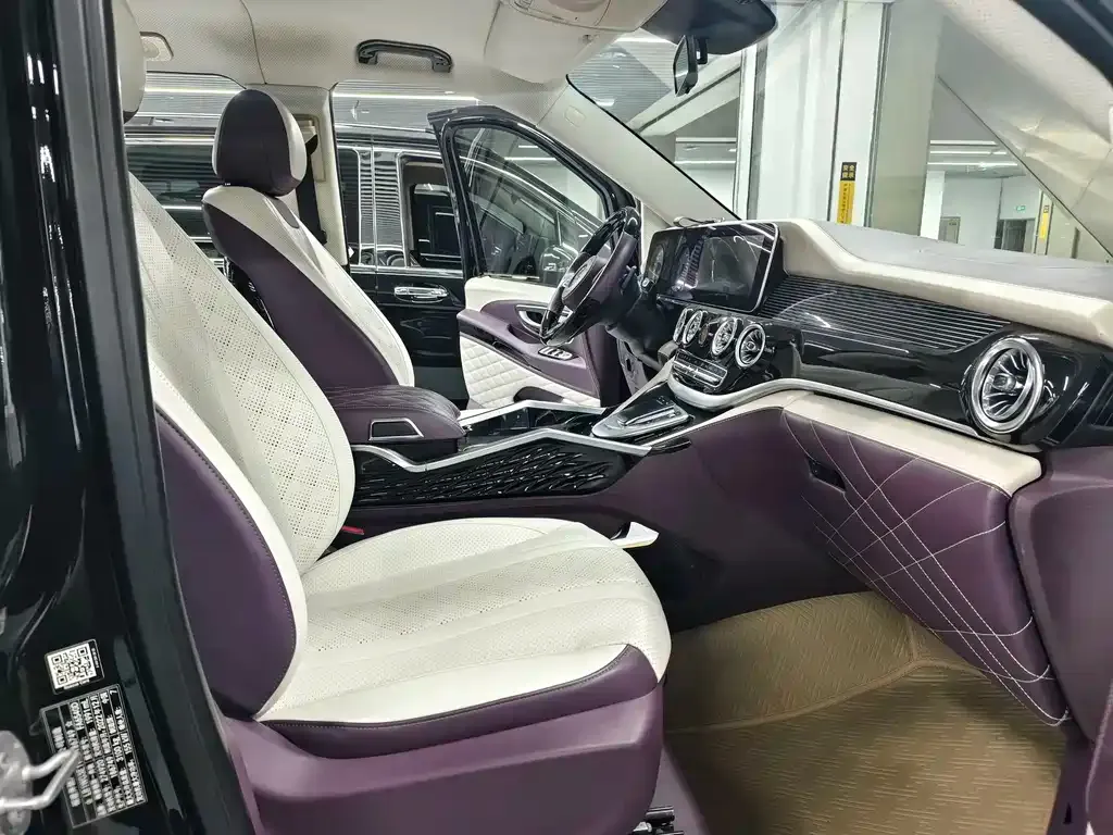 Mercedes-Benz Vito 2023 из CN, фото 4