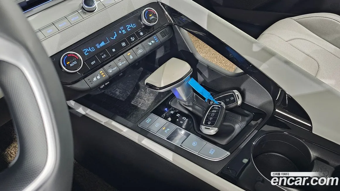 Hyundai AVANTE — фото 6