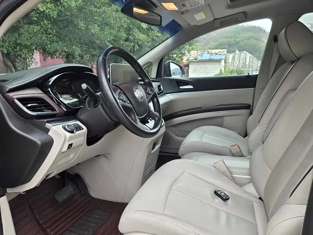 Buick GL8 2021 из CN, фото 5