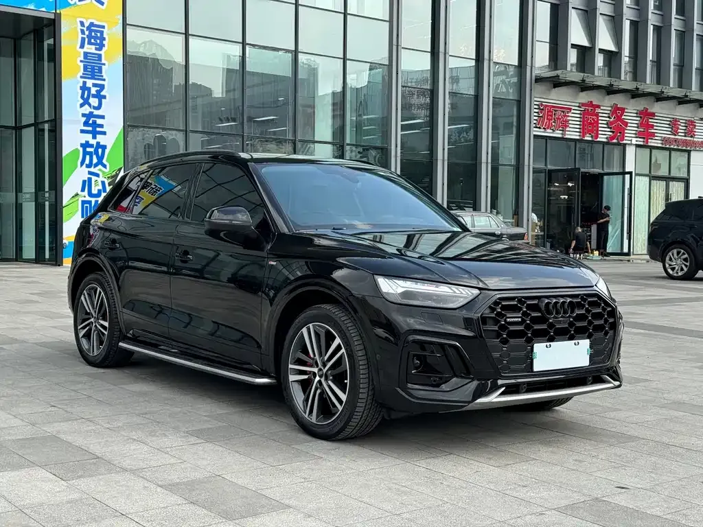 Audi Q5L 2022 из CN, фото 7