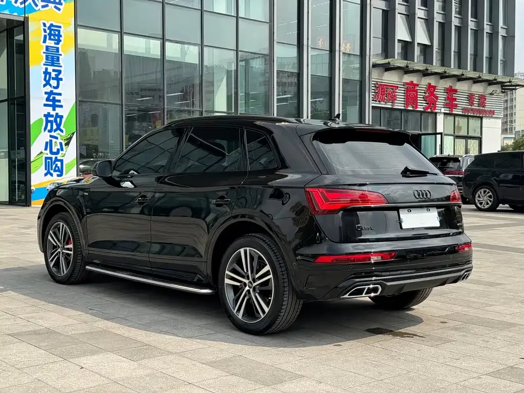 Audi Q5L 2022 из CN, фото 10