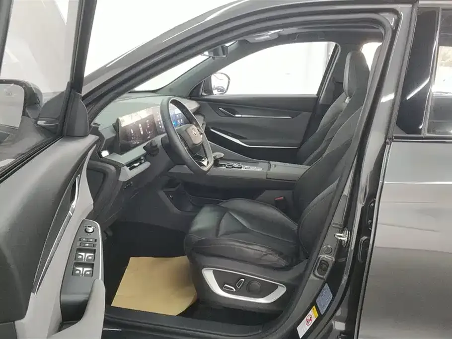 Changan CS75PLUS — фото 10