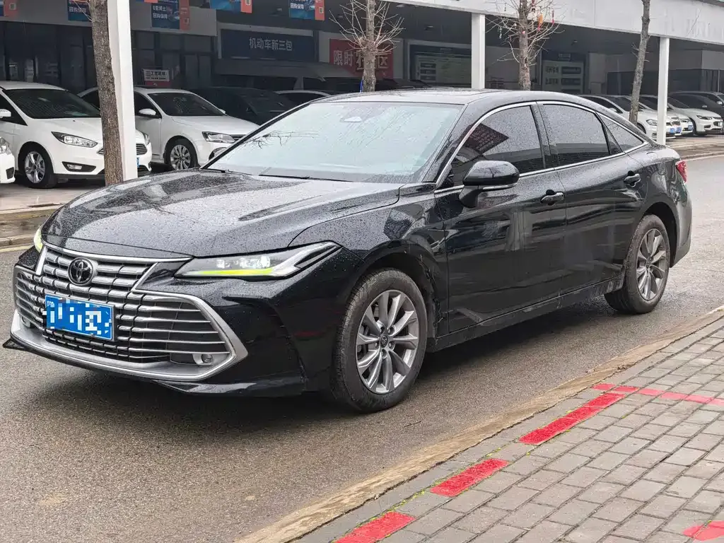 Toyota Avalon 2025 из CN, фото 1