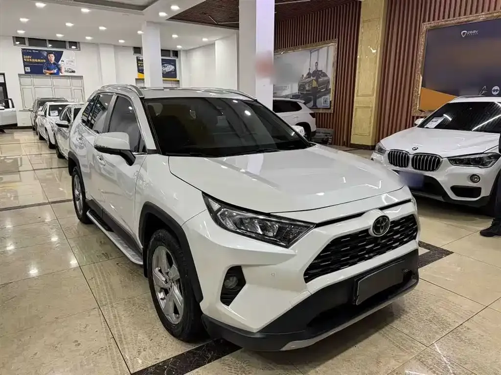 Toyota RAV4 2021 из CN, фото 10