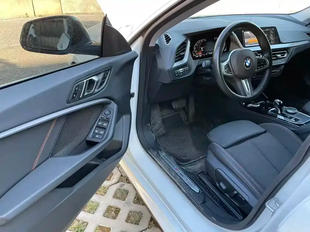 BMW 2 Series (Import) — фото 3