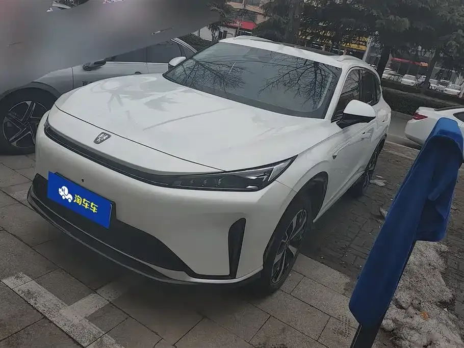 Roewe D5X DMH 2024 из CN, фото 1
