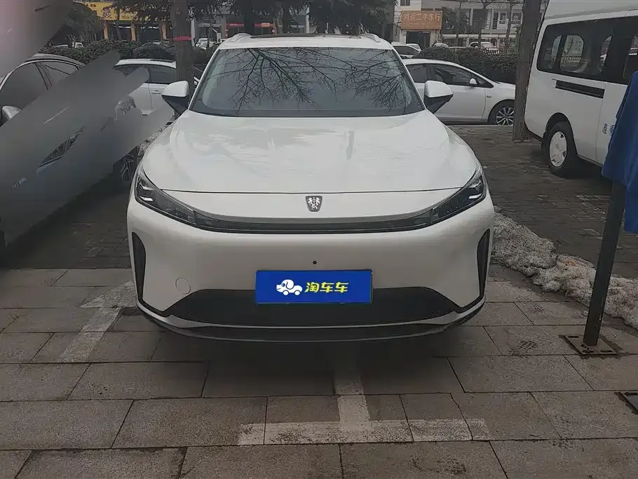 Roewe D5X DMH 2024 из CN, фото 4
