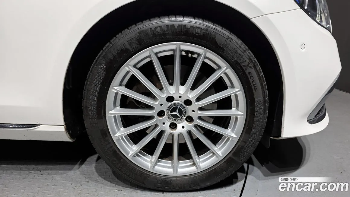 Mercedes-Benz E-Class 2022 из KR, фото 10