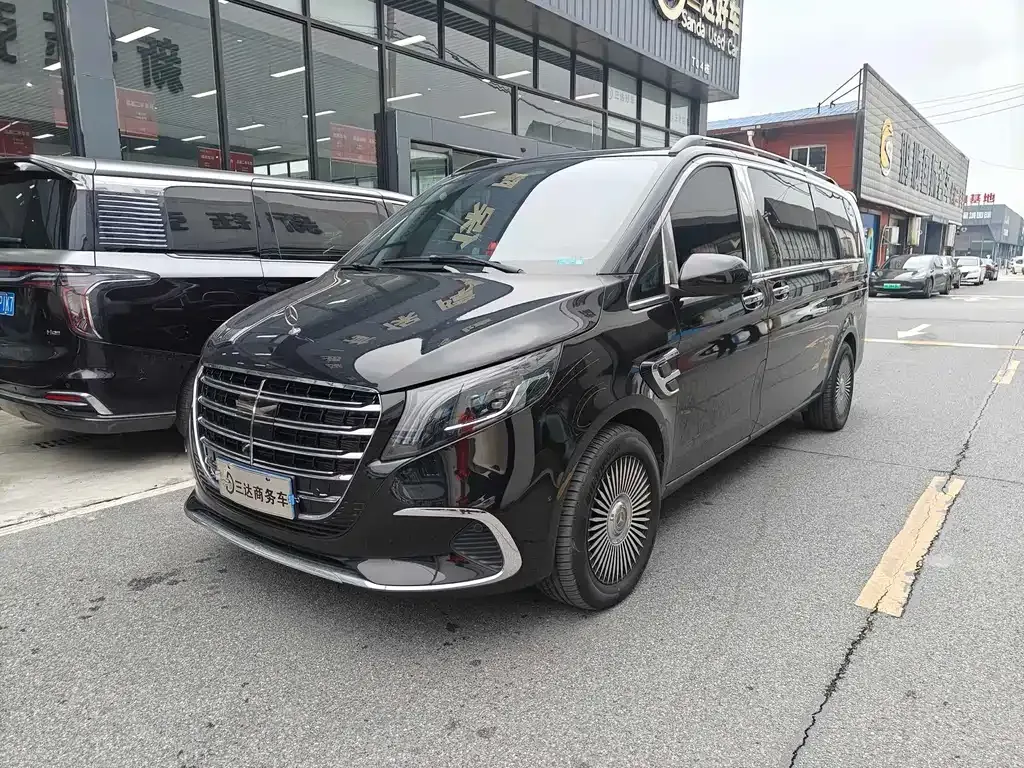 Mercedes-Benz Vito — фото 1