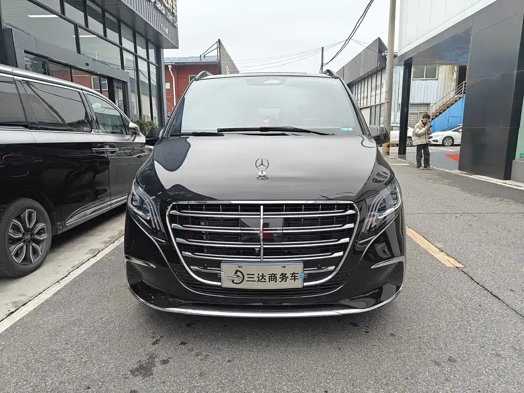 Mercedes-Benz Vito — фото 10