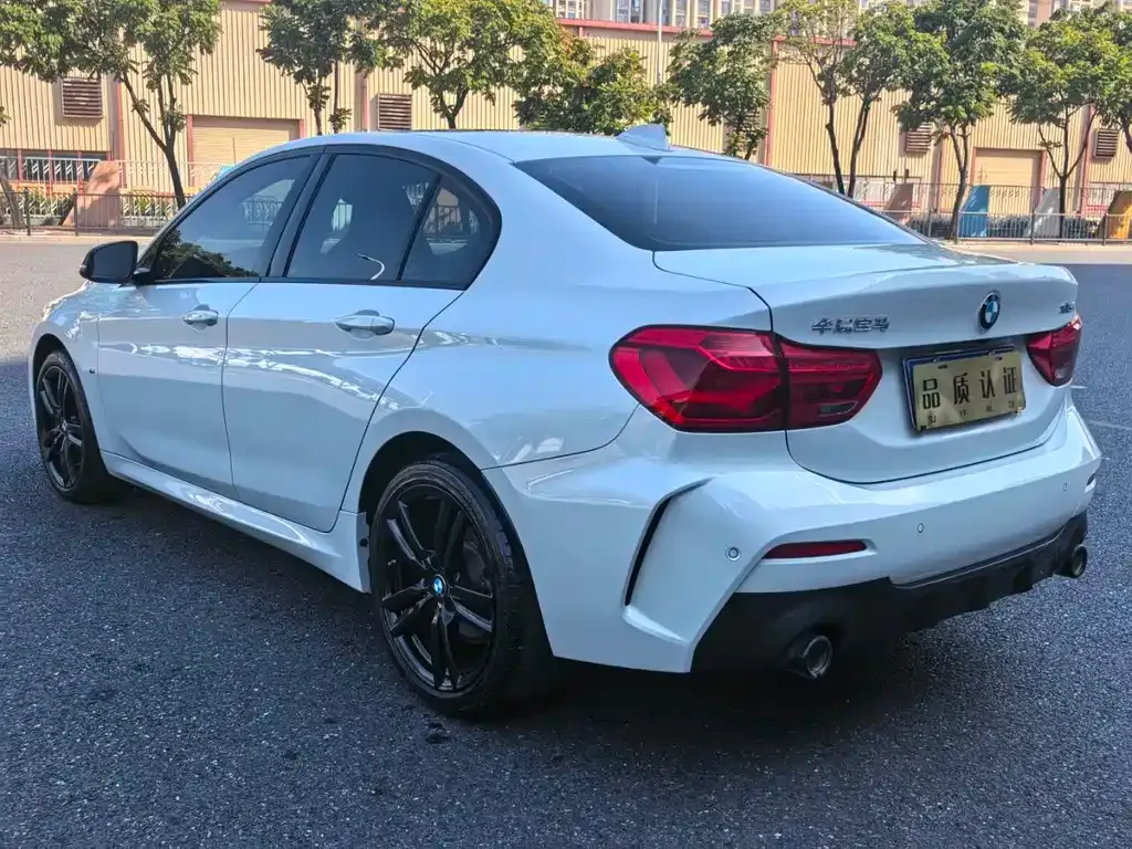 BMW 1 Series — фото 10