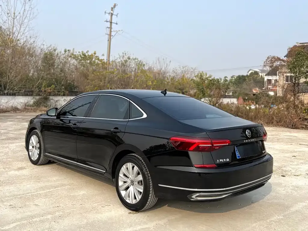 Volkswagen Passat 2021 из CN, фото 7