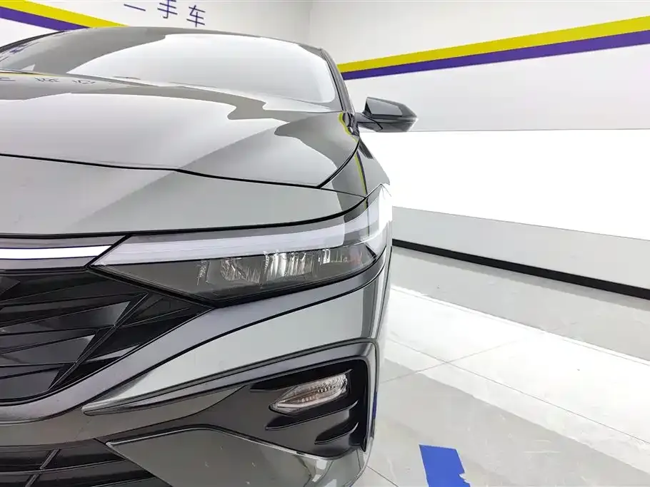 Hyundai Elantra 2024 из CN, фото 9