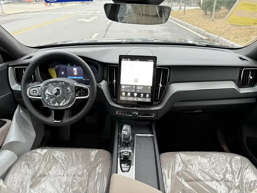 Volvo XC60 2026 из CN, фото 9