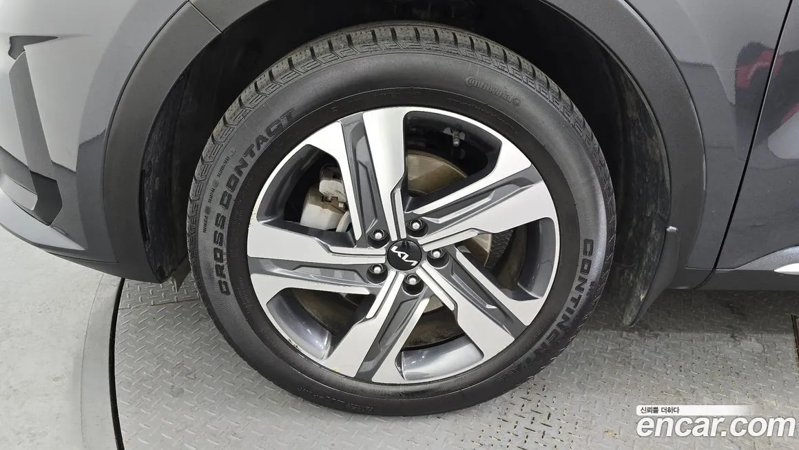 Kia Sorento — фото 4