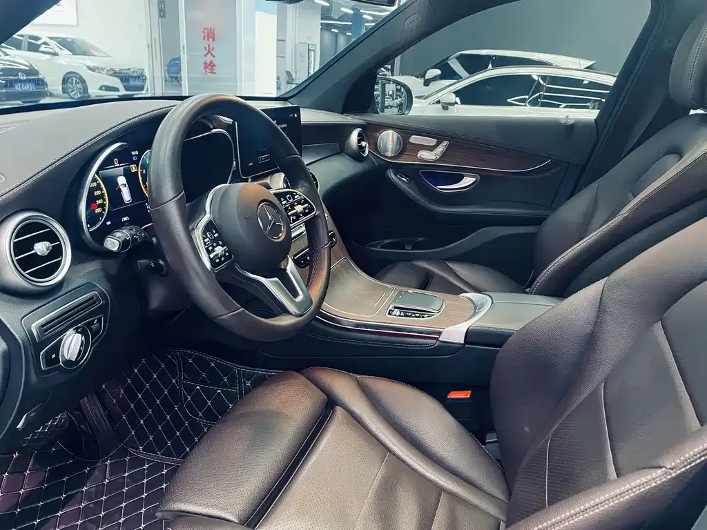 Mercedes-Benz GLC 2021 из CN, фото 5