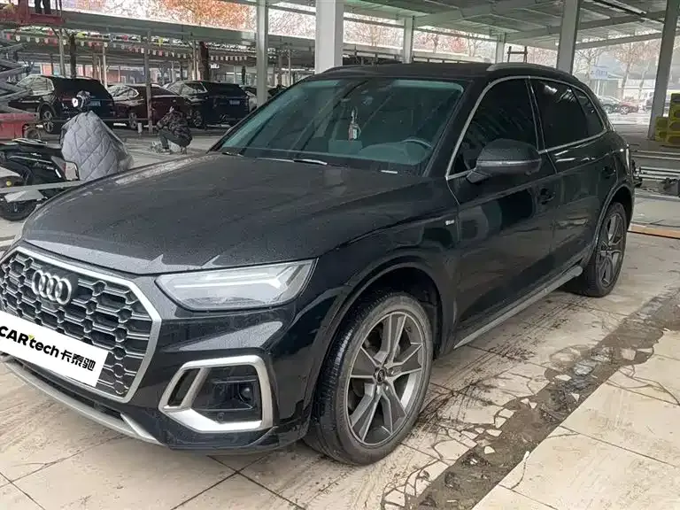 Audi Q5L 2022 из CN, фото 1