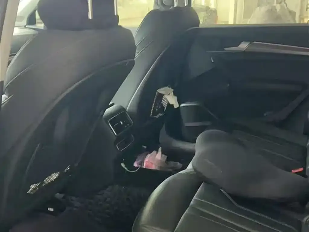 Audi Q5L 2022 из CN, фото 3
