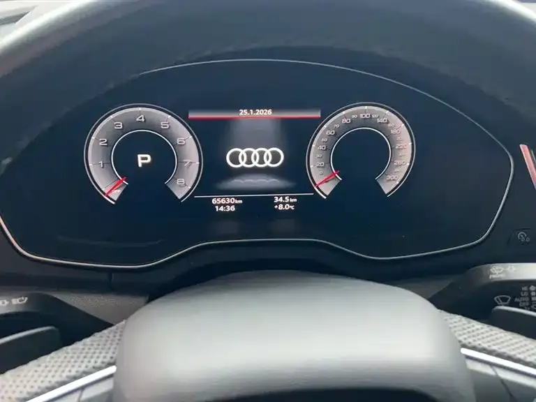 Audi Q5L 2022 из CN, фото 2
