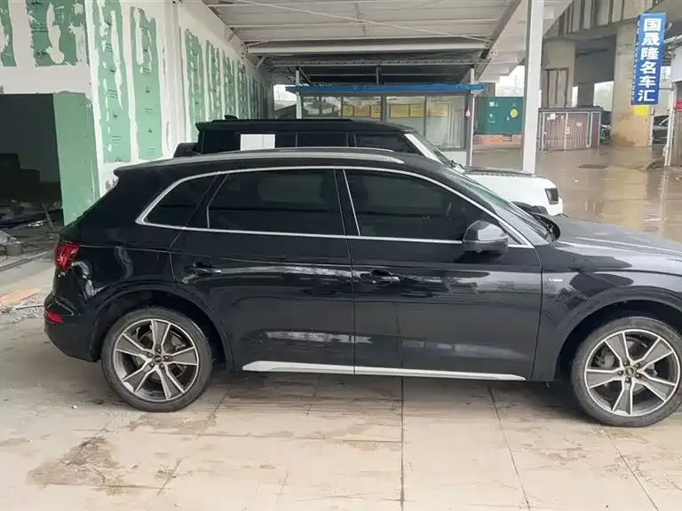 Audi Q5L 2022 из CN, фото 6