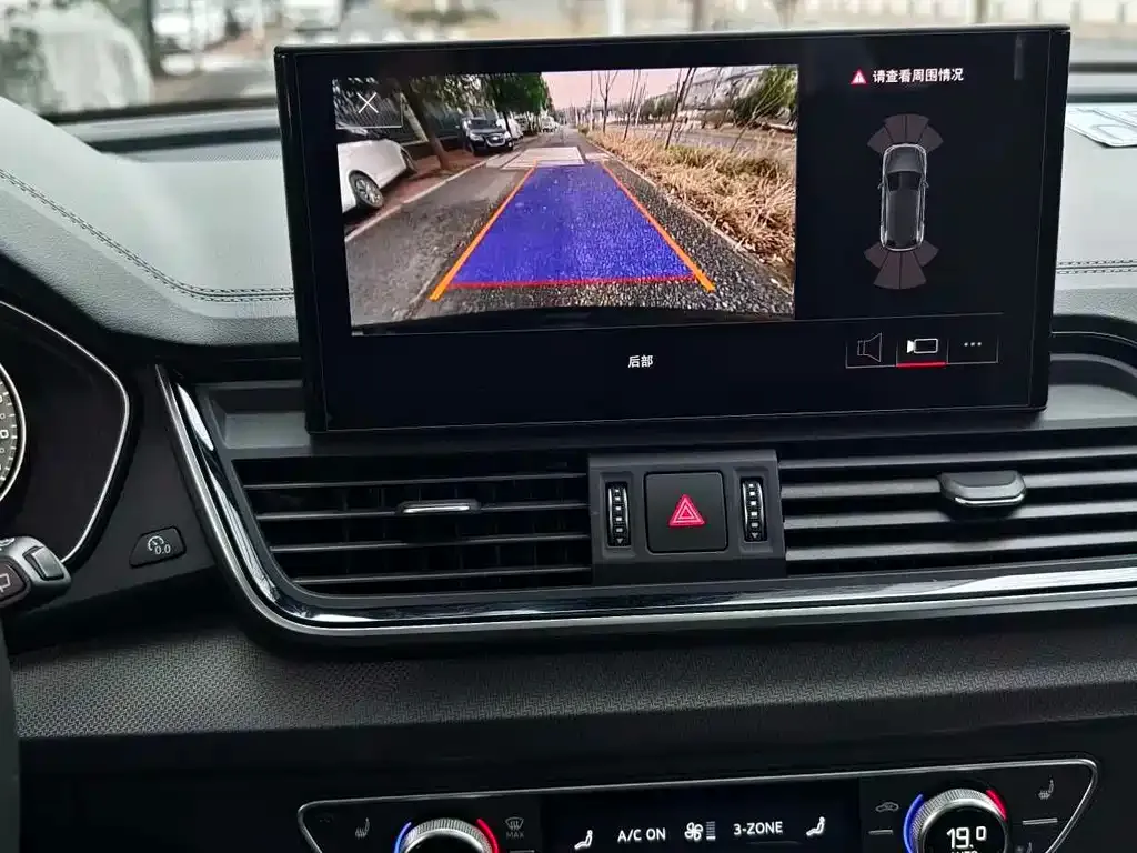 Audi Q5L 2022 из CN, фото 3