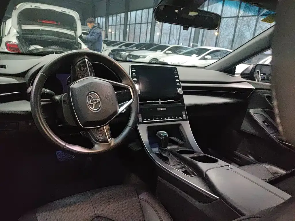 Toyota Avalon 2021 из CN, фото 10