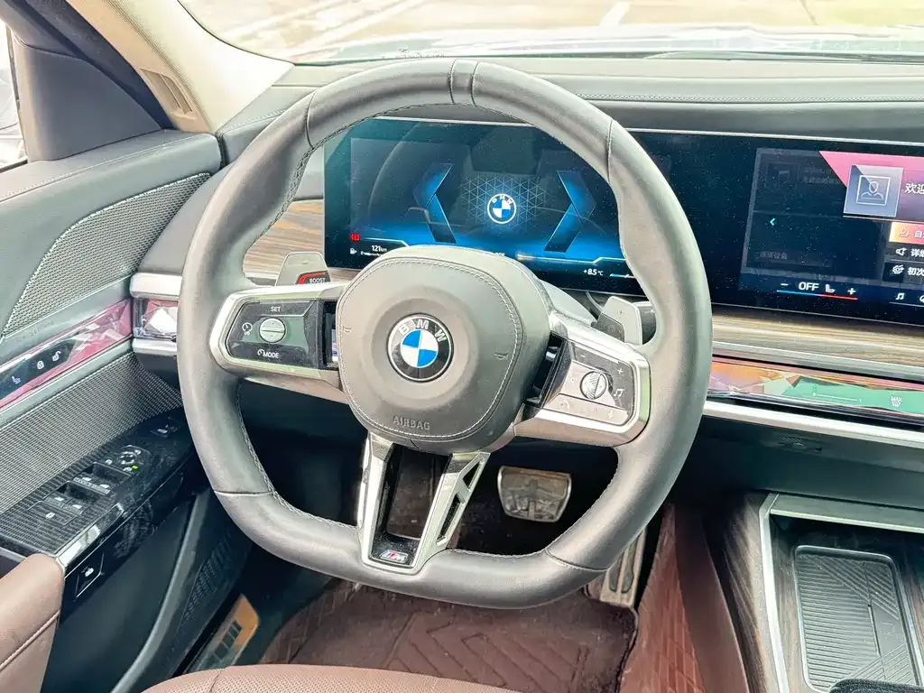 BMW 7 Series — фото 4
