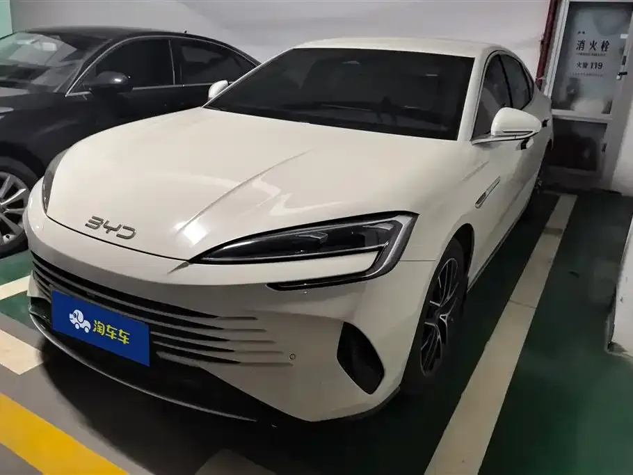 BYD Seal 07 DM-i — фото 1