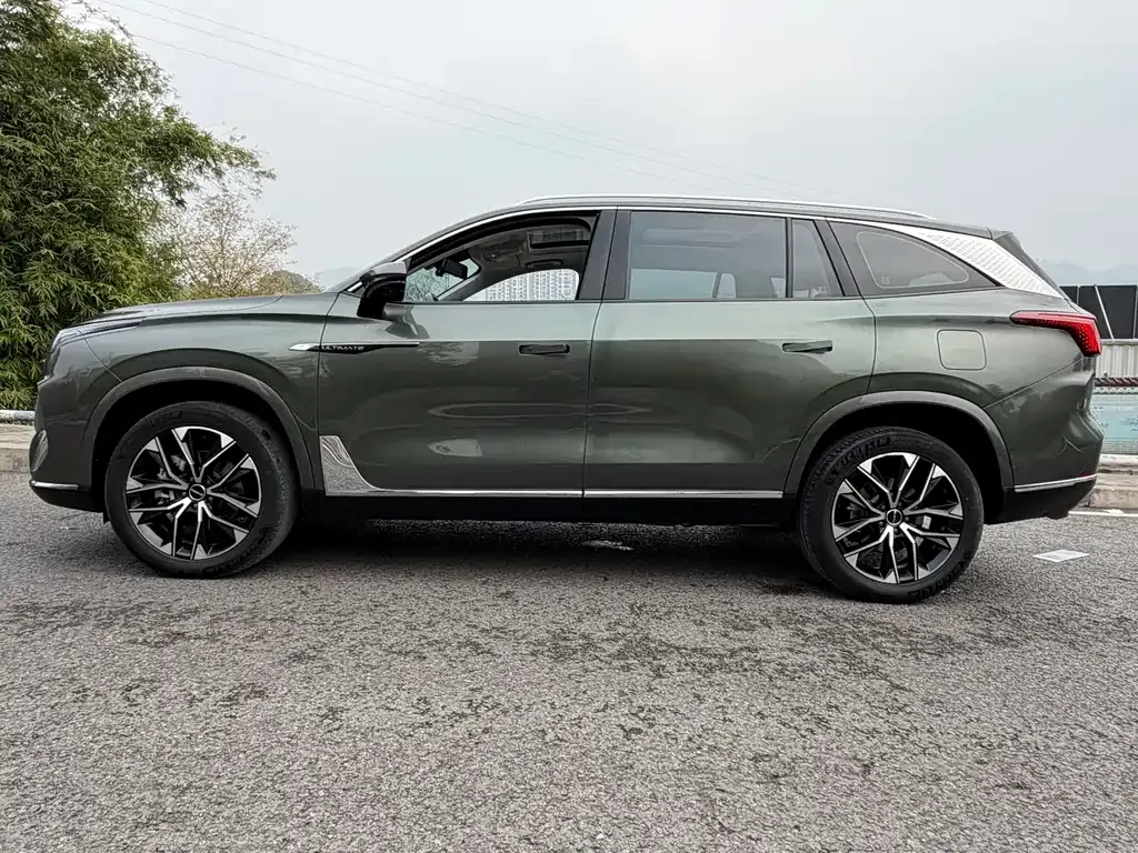 Roewe RX9 2023 из CN, фото 10