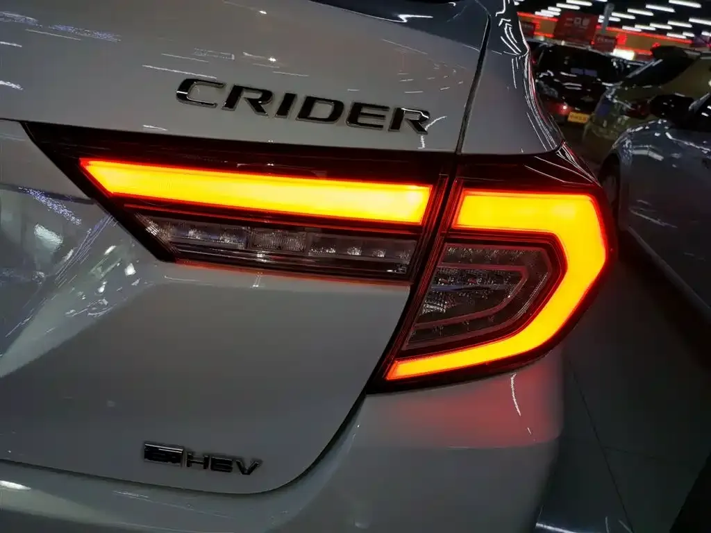 Honda Crider — фото 10