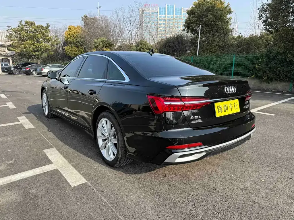 Audi A6L 2021 из CN, фото 7