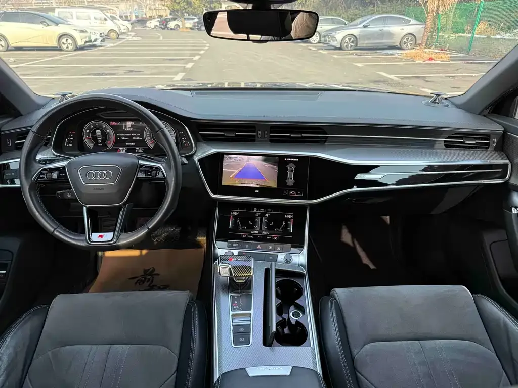 Audi A6L 2021 из CN, фото 2