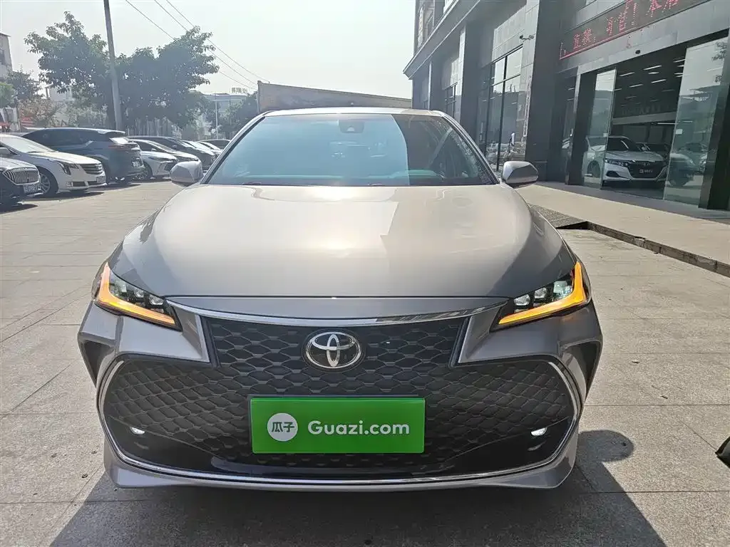 Toyota Avalon 2023 из CN, фото 8