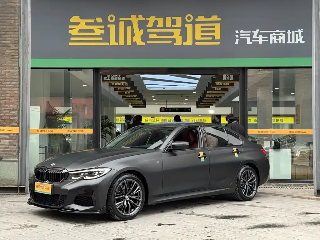 BMW 3 Series 2021 из CN, фото 1