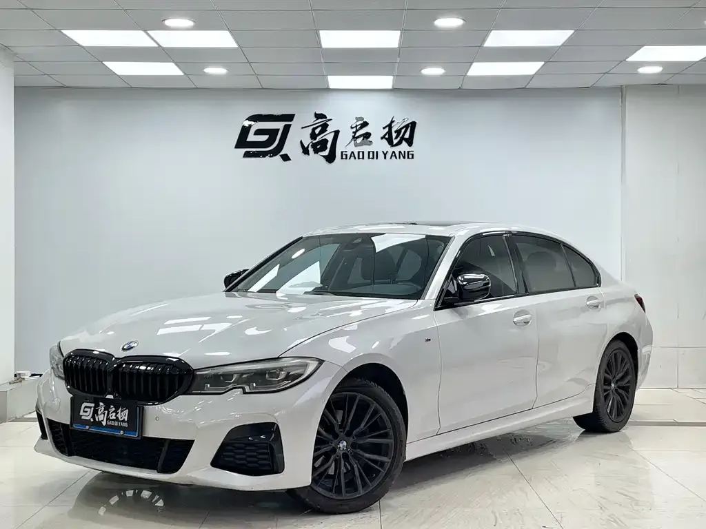 BMW 3 Series 2021 из CN, фото 1
