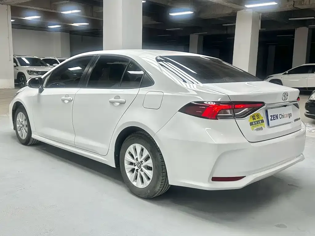 Toyota Corolla 2022 из CN, фото 7