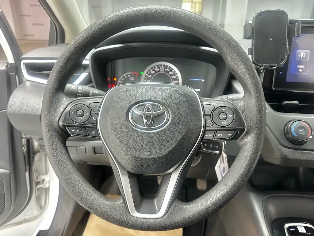 Toyota Corolla 2022 из CN, фото 10