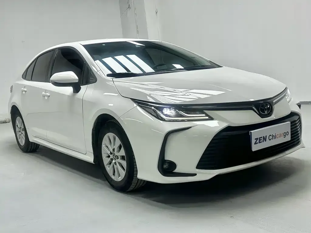 Toyota Corolla 2022 из CN, фото 2